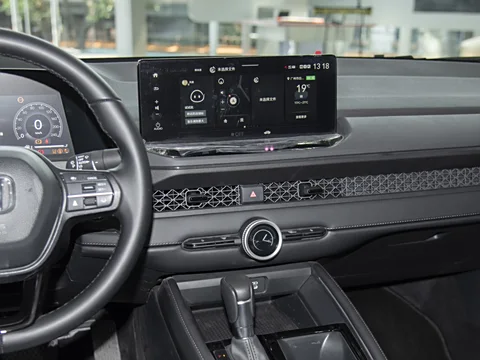 2025 Honda Accord Just Got Smarter! See How Its New AI Tech Beats Camry
