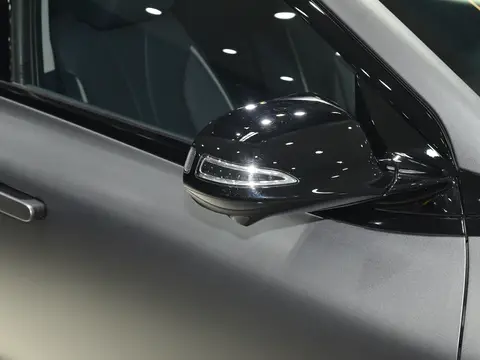 Hyundai Nexo – Advanced Hydrogen Fuel Cell SUV with Eco-Friendly Technology