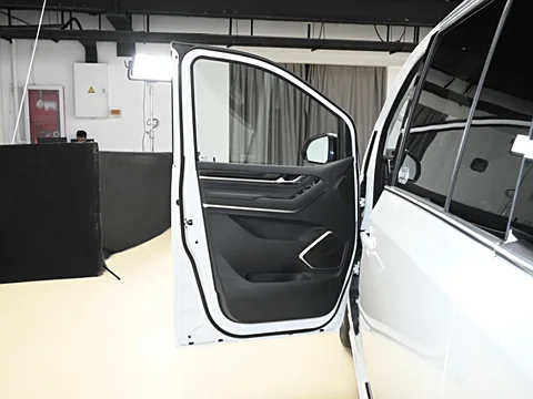 SAIC Maxus G10 – Versatile and Spacious MPV for Family and Business Travel