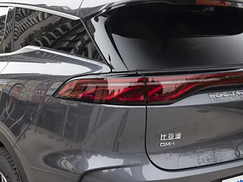 BYD Tang EV – 7-Seater Electric SUV with Dual-Motor AWD