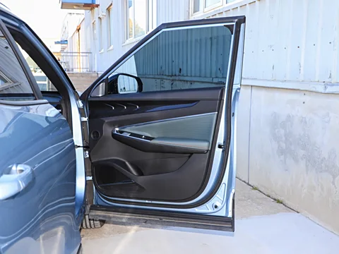 Geely Boyue – Smart
