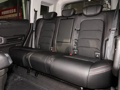 Jetour Traveller – Rugged Chinese SUV for Off-Road Adventures