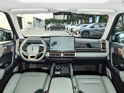 Chery iCAR 03 – Smart Compact Electric SUV for Urban