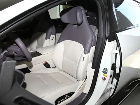 Changan Avatr 12 – Premium Electric Fastback Sedan with Huawei Technology