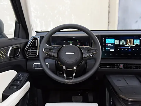 Haval Xiaolong PHEV – Futuristic Chinese Compact SUV with Plug-In Hybrid Power