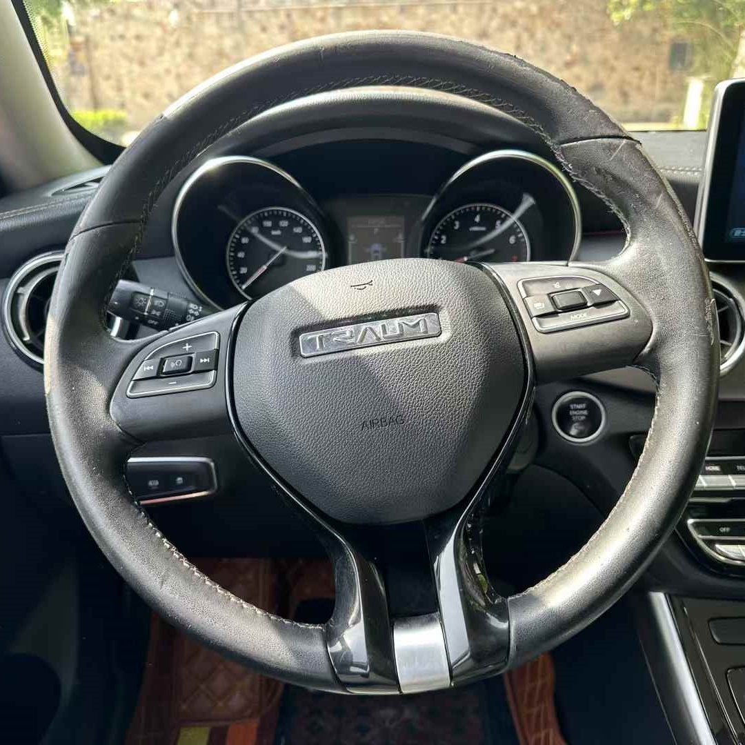 2018 Used Junma MEET 3 1.5T Auto – Panoramic Sunroof, Racing Seats, Original Condition