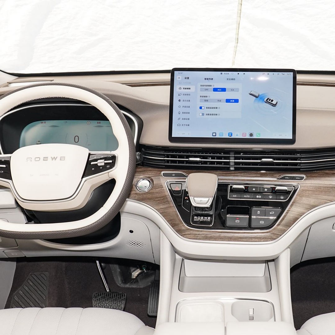 Roewe iMAX8 EV