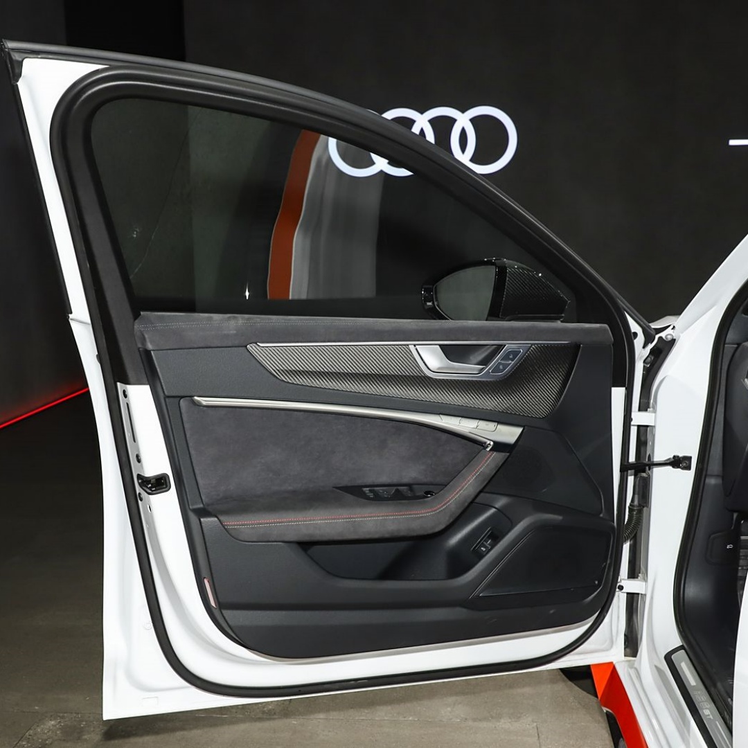 Audi RS 6 Avant export