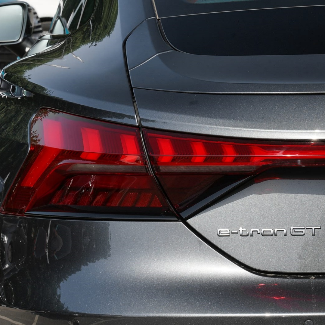 Audi e-tron GT export