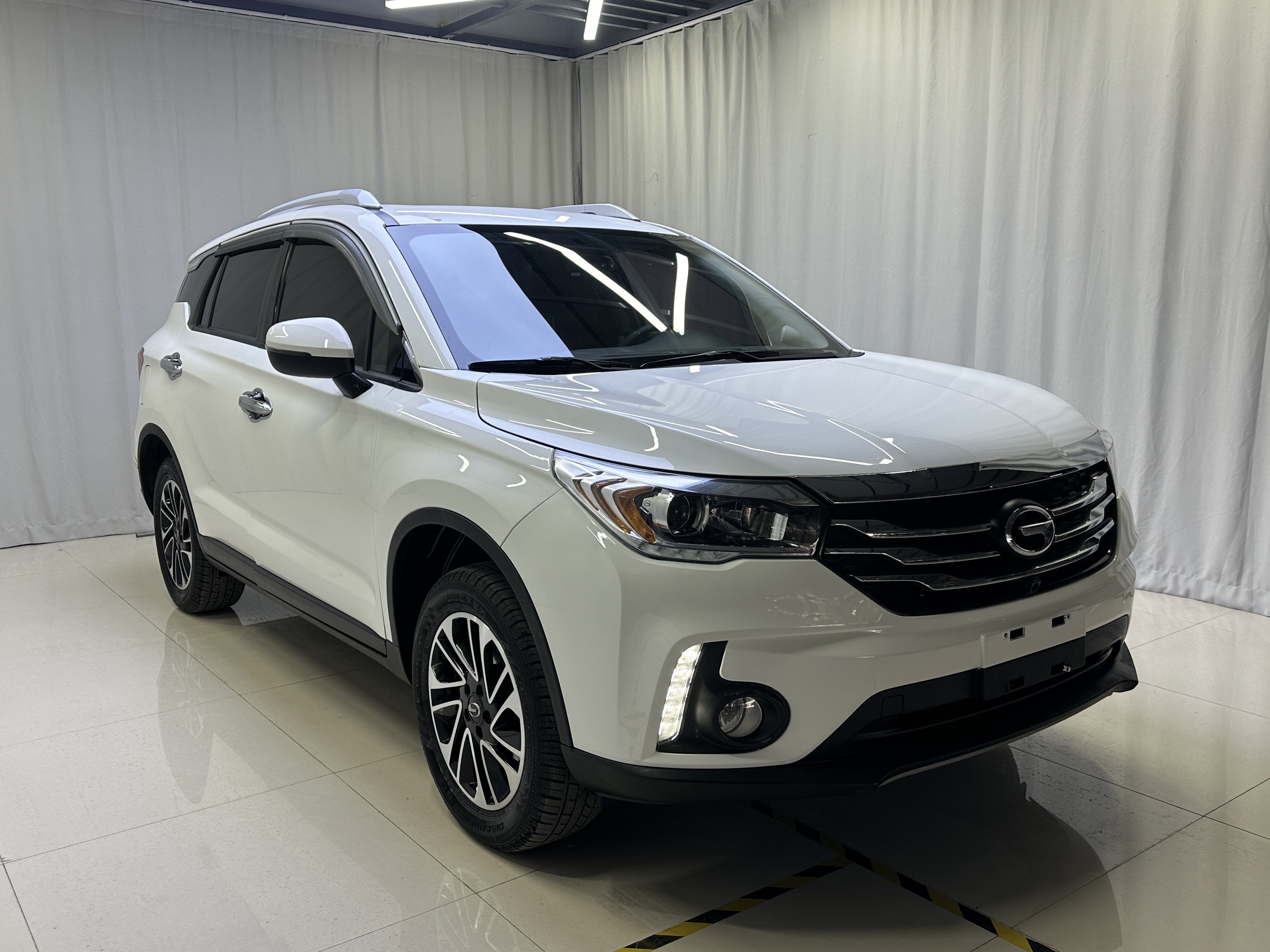  2017 GAC GS4