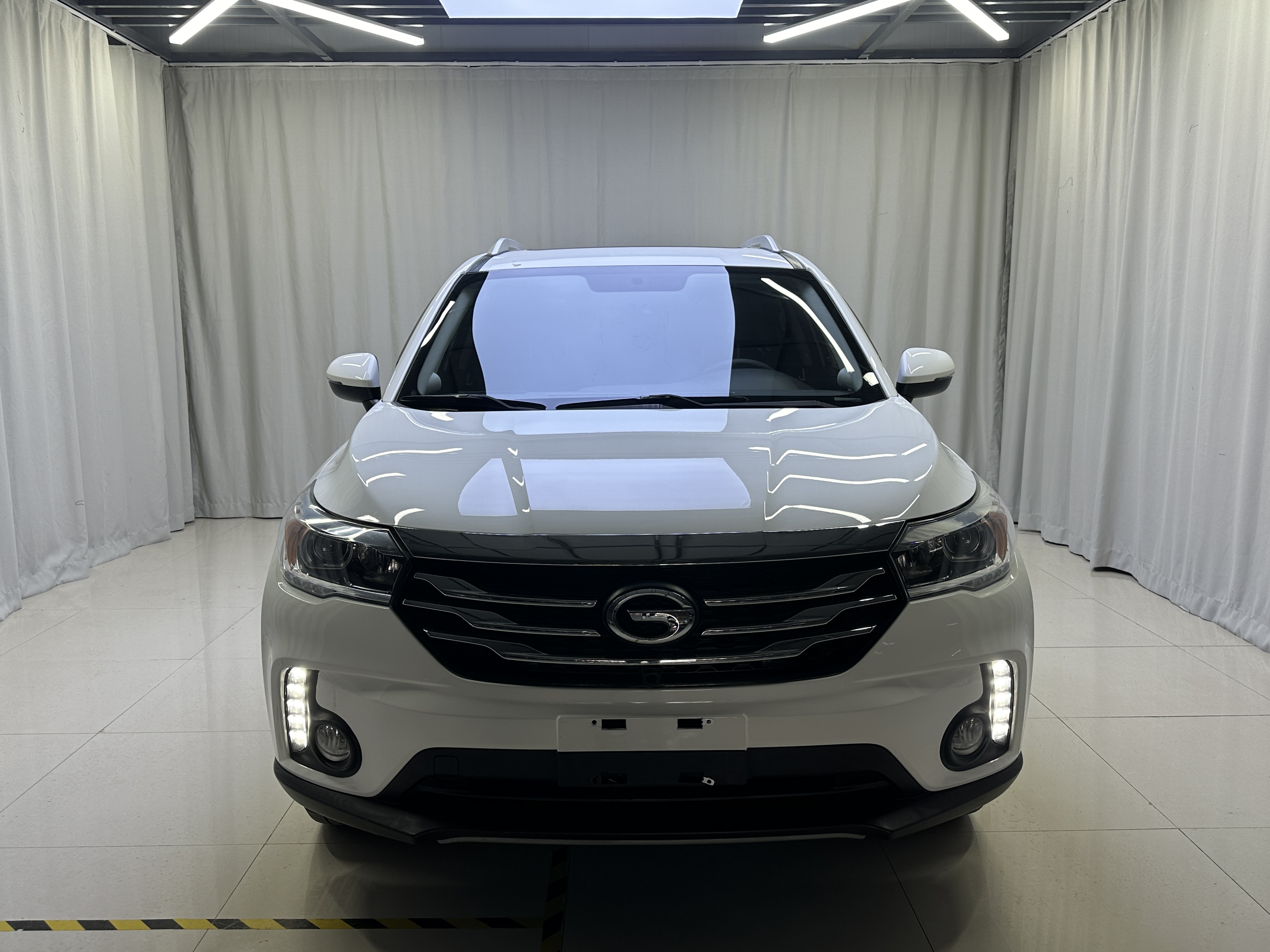  2017 GAC GS4