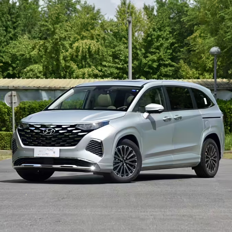 Buy the Hyundai Custo 7-seat MPV with panoramic roof, digital cockpit, and turbocharged engine. A global favorite for comfort and functionality.