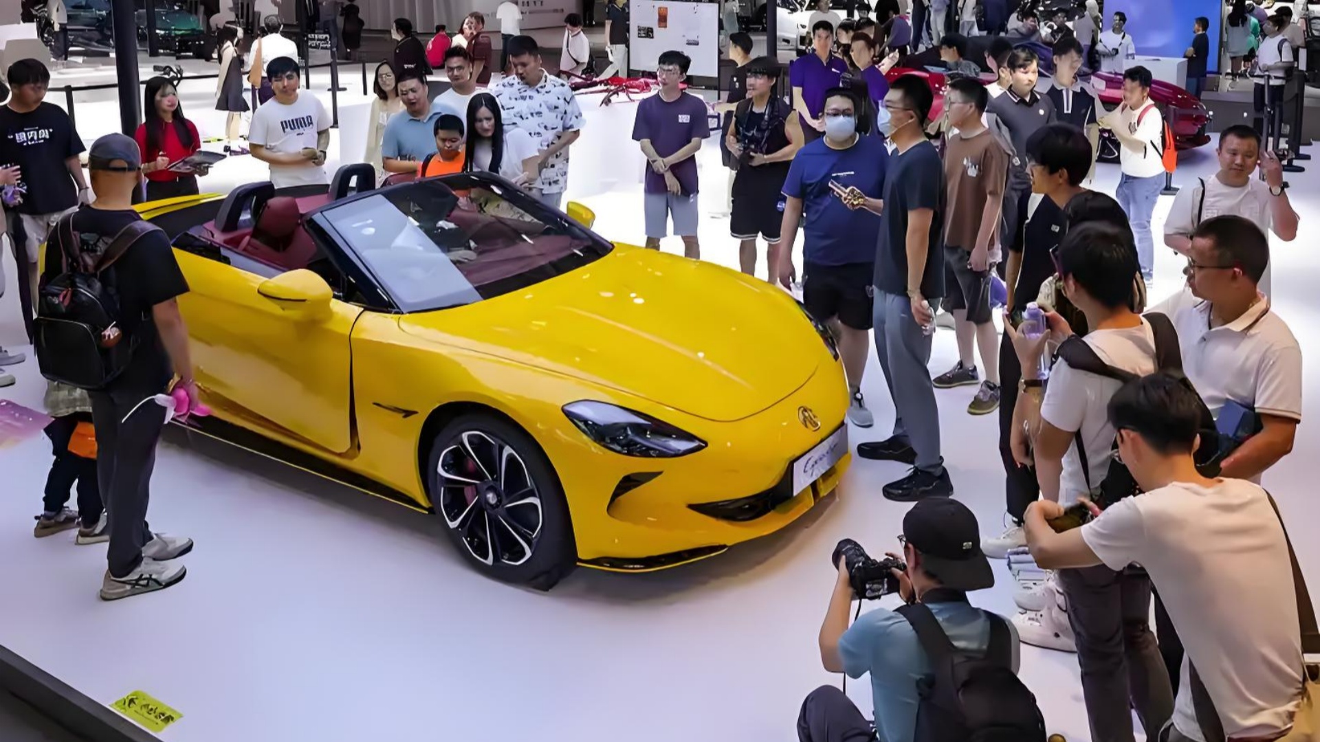 2025 Shanghai Auto Show: Top EV & Tech Trends for Global Buyers