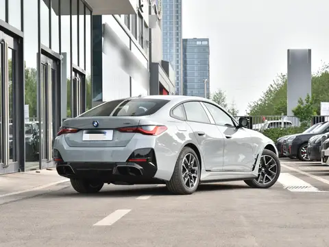 BMW i4 export