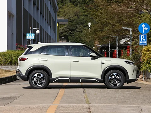 BYD Yuan UP export
