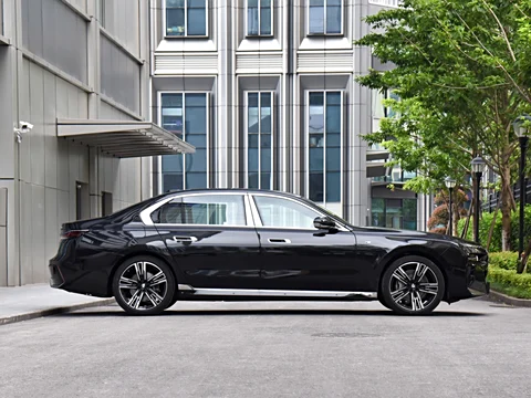BMW 7 Series export