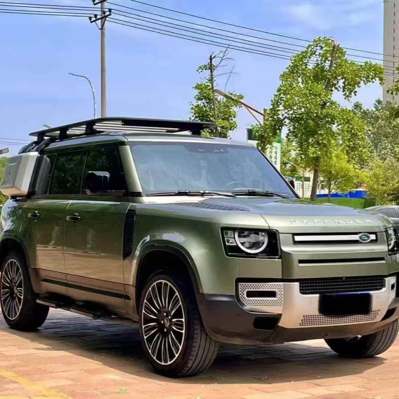 This 2022 Land Rover Defender with 53,000 km on the clock comes loaded with full features and is in superb condition. A premium second-hand SUV ready for international export.