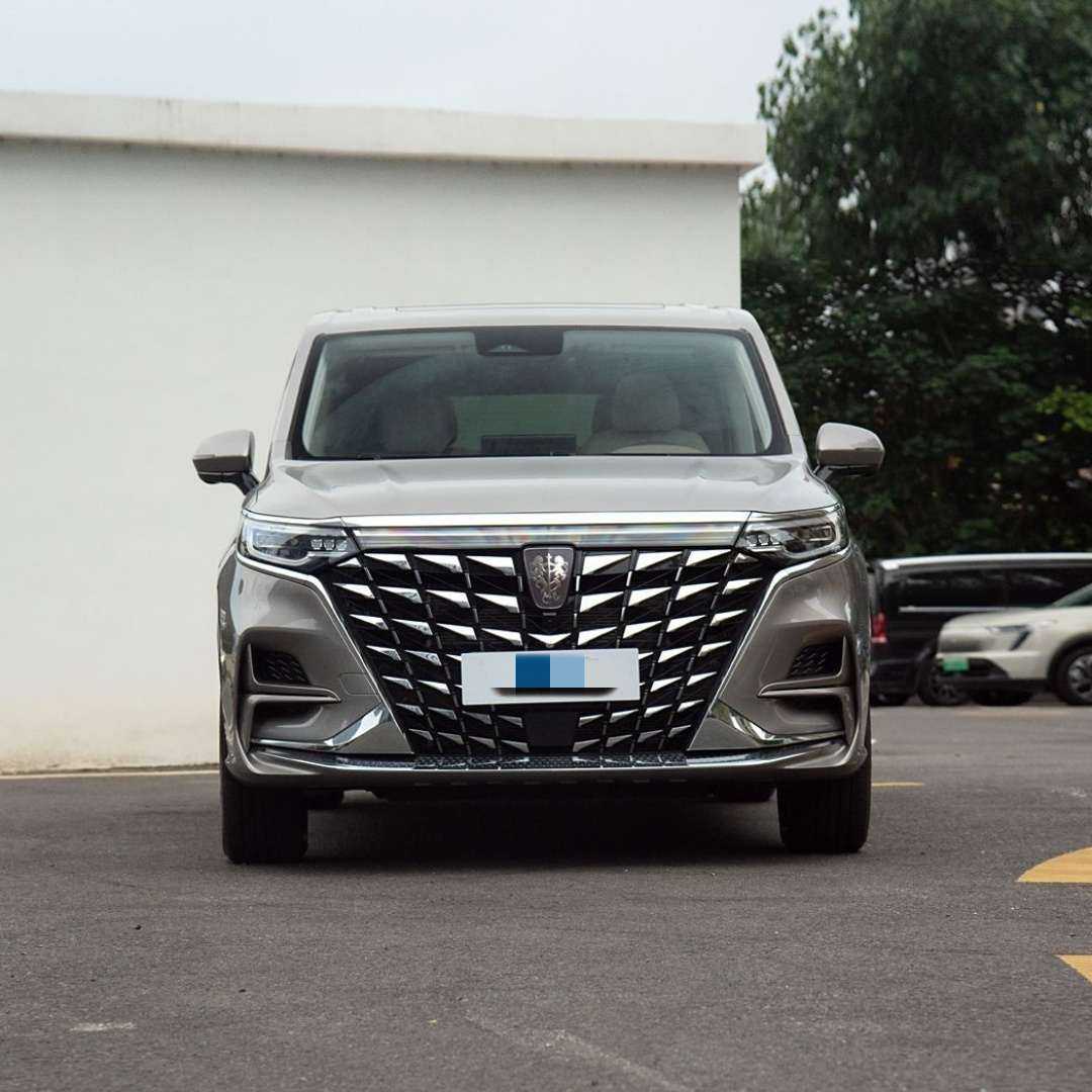Roewe iMAX8 EV