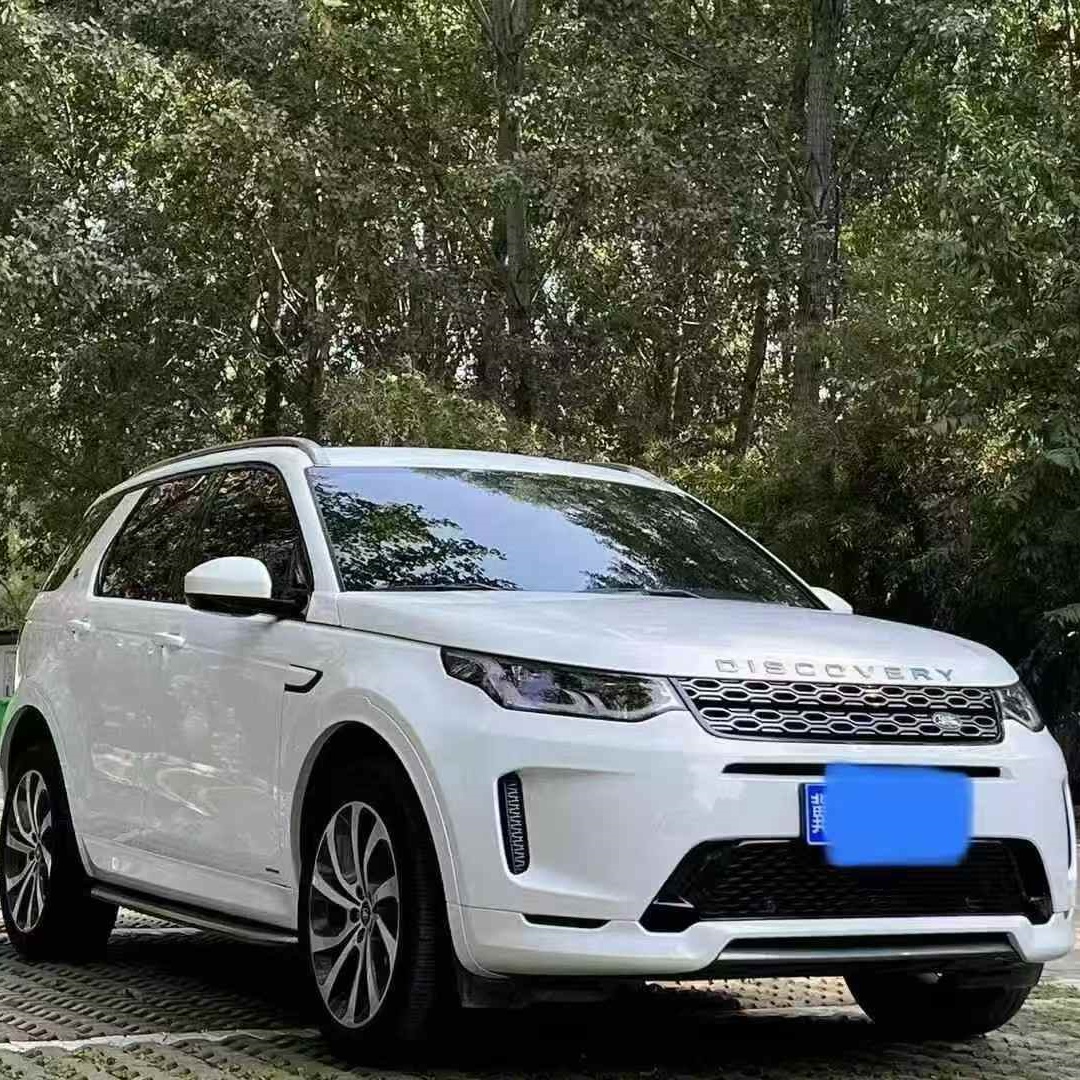 AWD luxury SUV